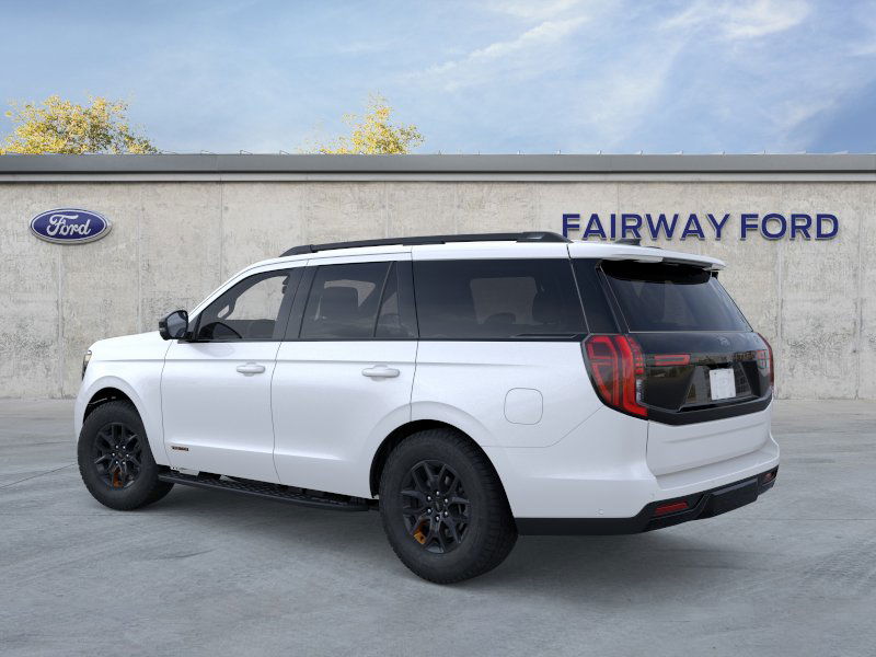 2025 Ford Expedition photo 2