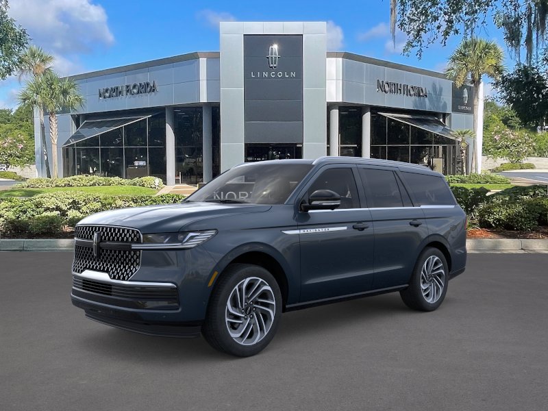 2026 Lincoln Navigator Reserve 4WD's photo