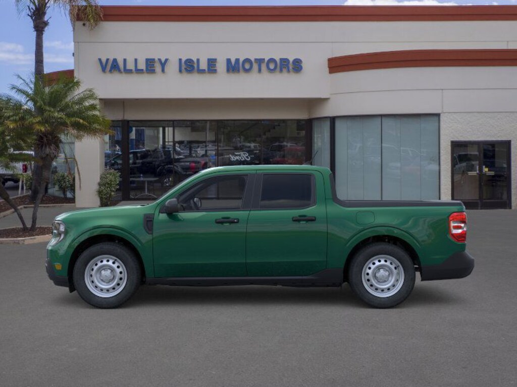 New 2025 Ford Maverick XL TRUCK