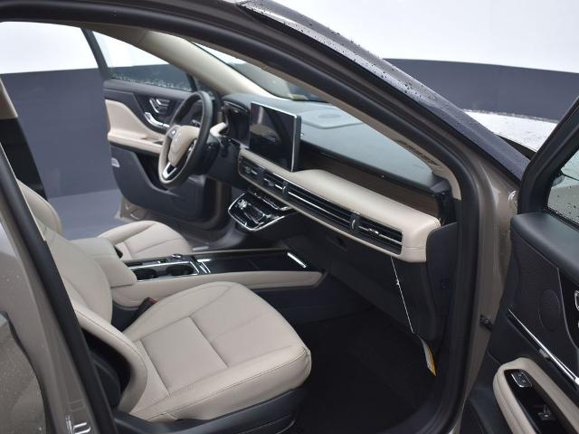 2025 Lincoln Corsair Grand Touring - Photo 37