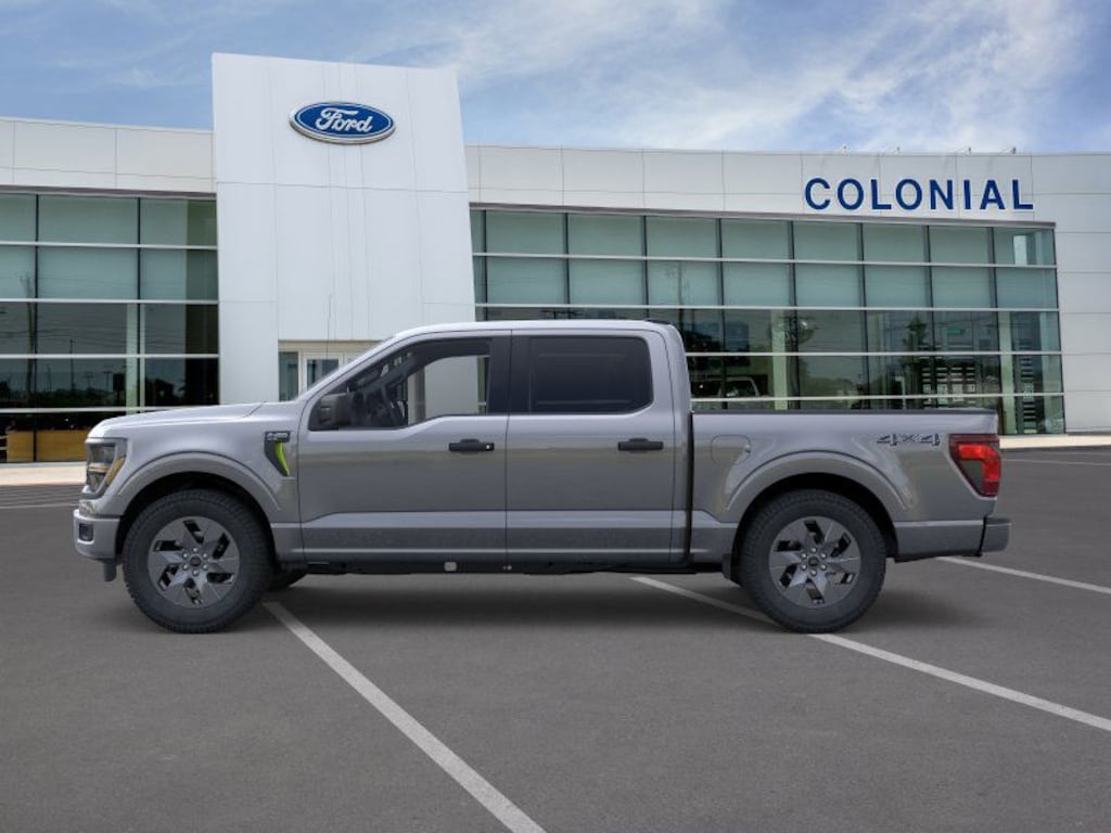 New 2025 Ford F-150 STX 4WD Supercrew 5.5 Box Truck SuperCrew Cab