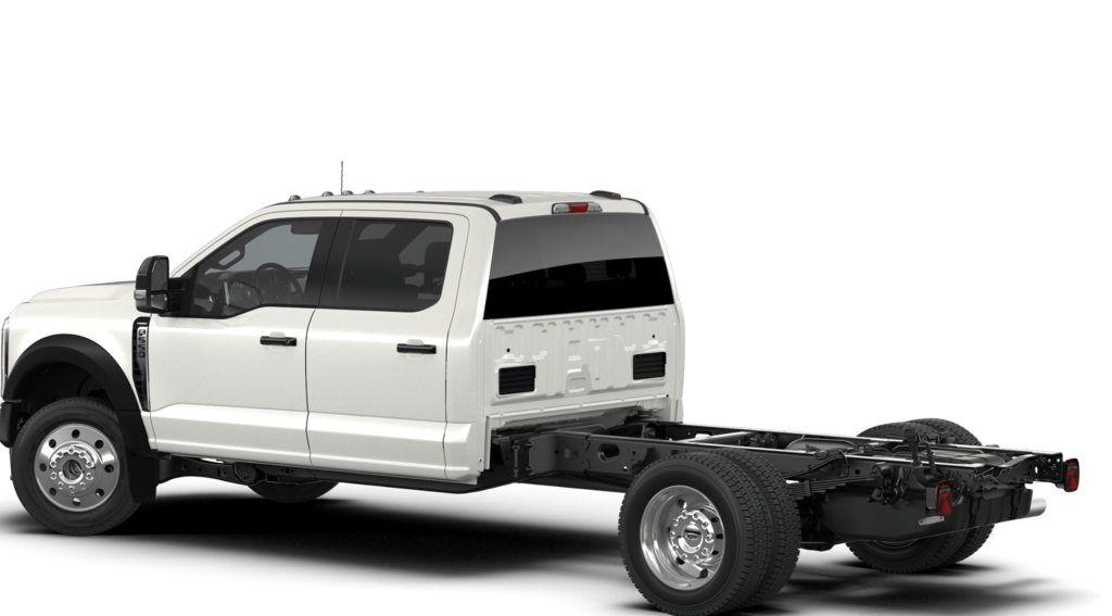 New 2026 Ford Chassis Cab F-550 Lariat TRUCK