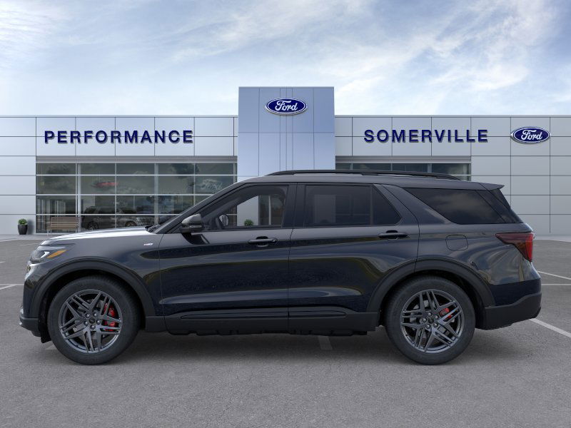 2026 Ford Explorer ST-Line photo 2