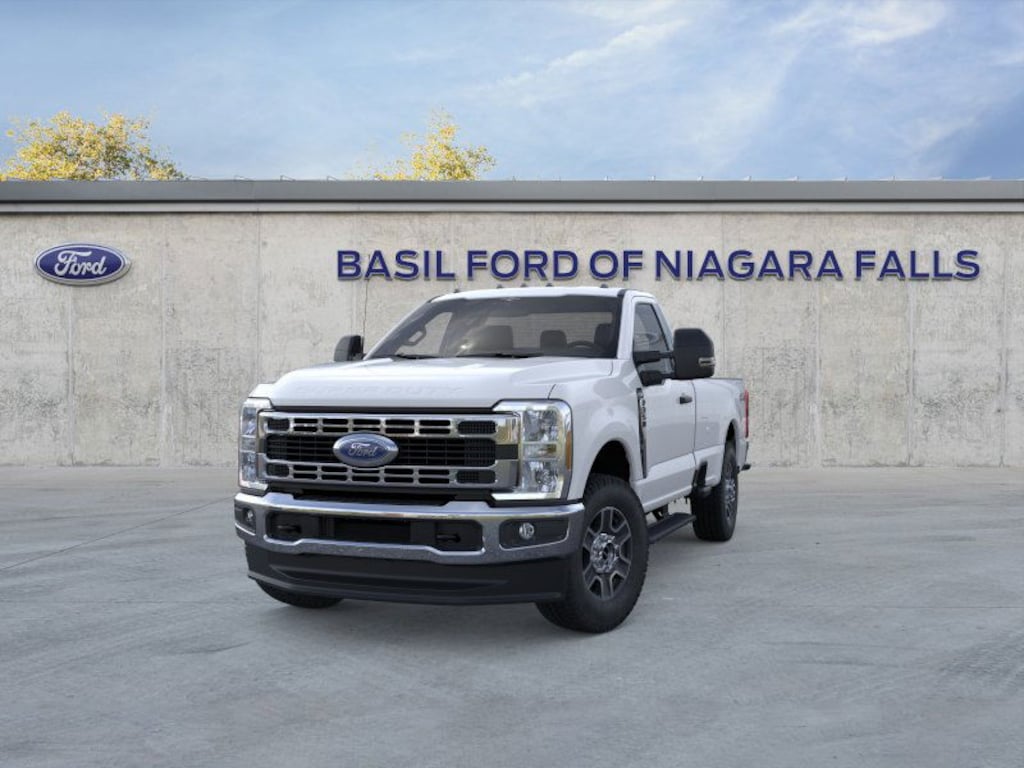 New 2025 Ford Super Duty F-350 SRW XLT 4WD Reg Cab 8 Box 4WD Reg Cab 8 Box