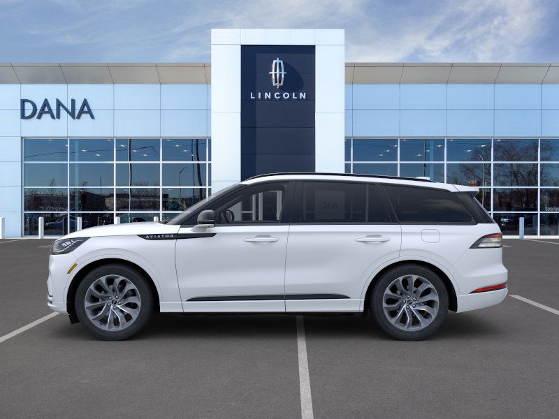 2025 Lincoln Aviator Premiere photo 3