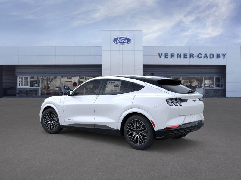 2025 Ford Mustang Mach-E Premium photo 4