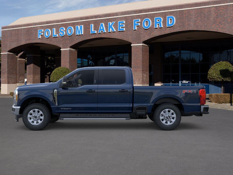 2025 Ford F-250 XLT photo 4