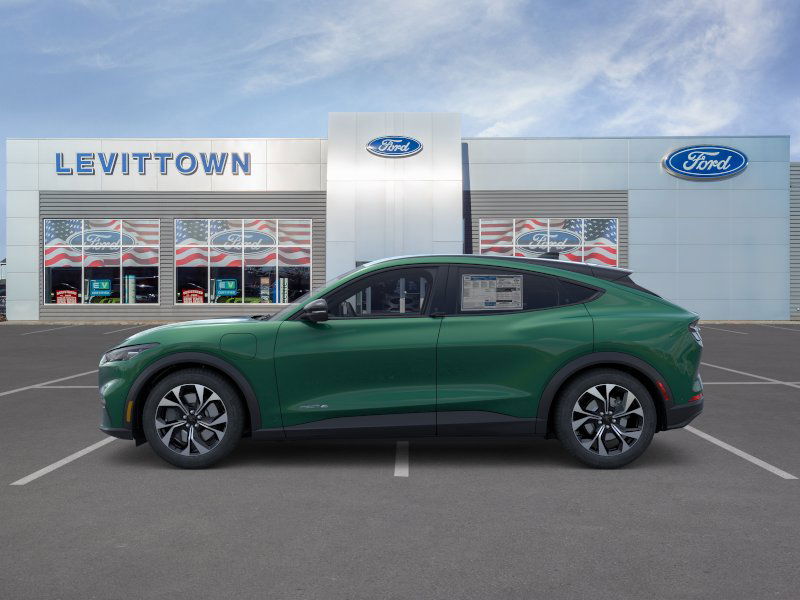 2025 Ford Mustang Mach-E Select photo 3