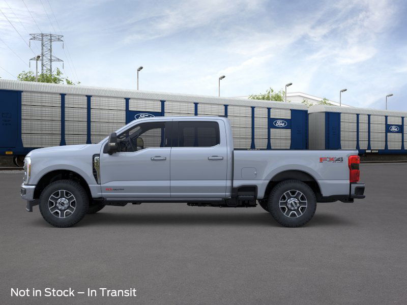 2026 Ford F-350 Lariat photo 2