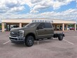  Ford Super Duty F-350 SRW Chassis Cab