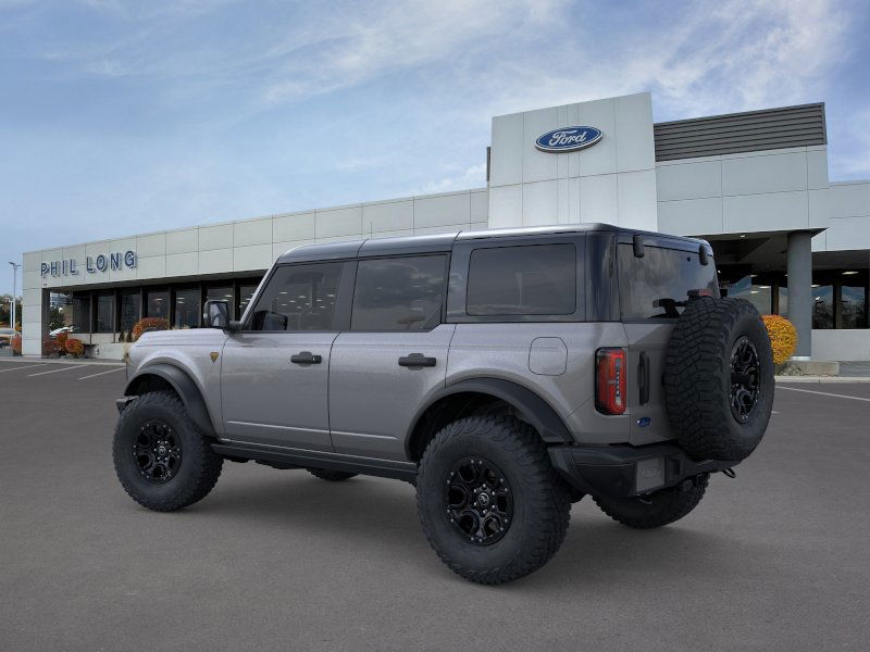 2025 Ford Bronco Badlands photo 3