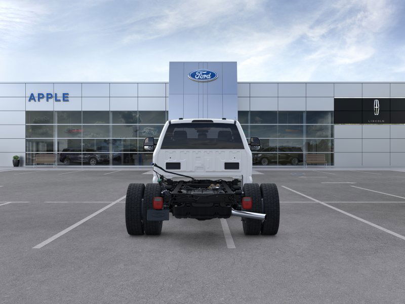 2025 Ford F-550 Super Duty Chassis Cab XL - Photo 20