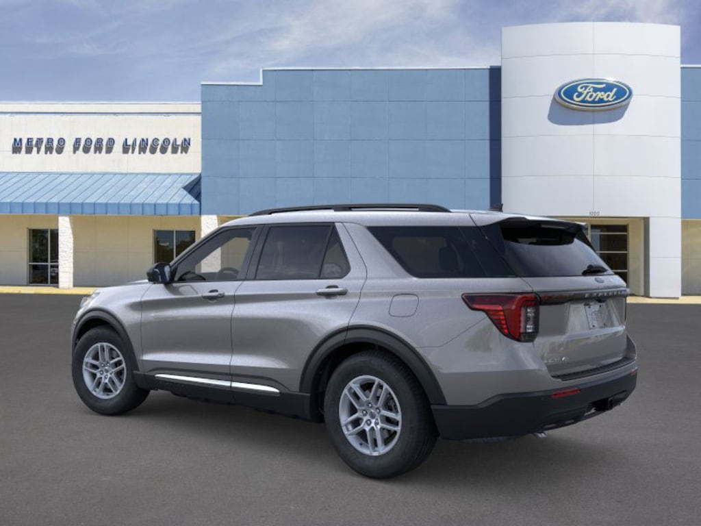 New 2025 Ford Explorer Active SUV