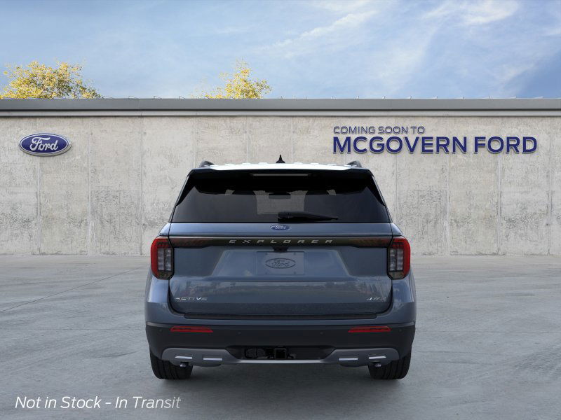 2025 Ford Explorer photo 7