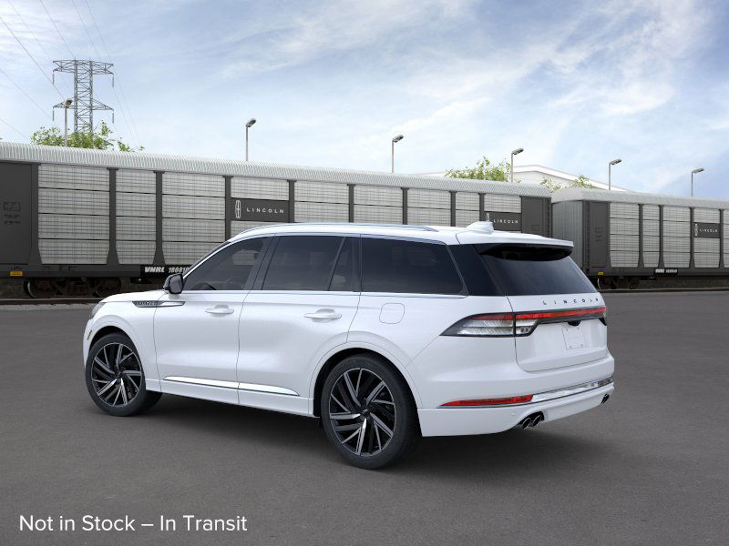 2025 Lincoln Aviator Black Label photo 4