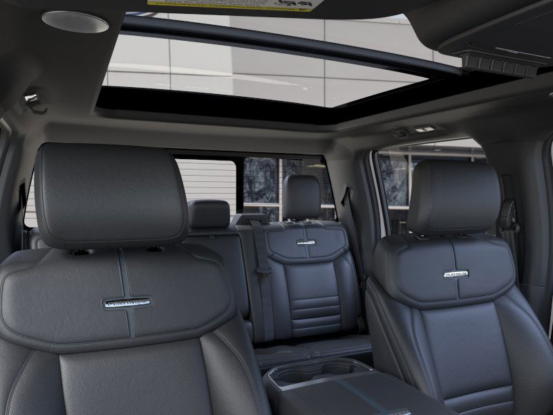 2026 Ford F-350 Super Duty Platinum - Photo 44