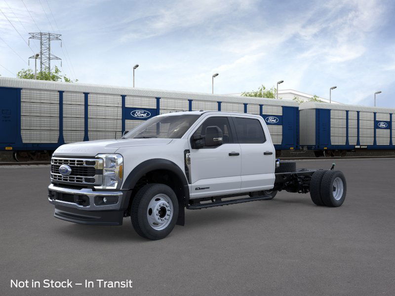 2026 Ford F-550 Super Duty Chassis Cab XL's photo