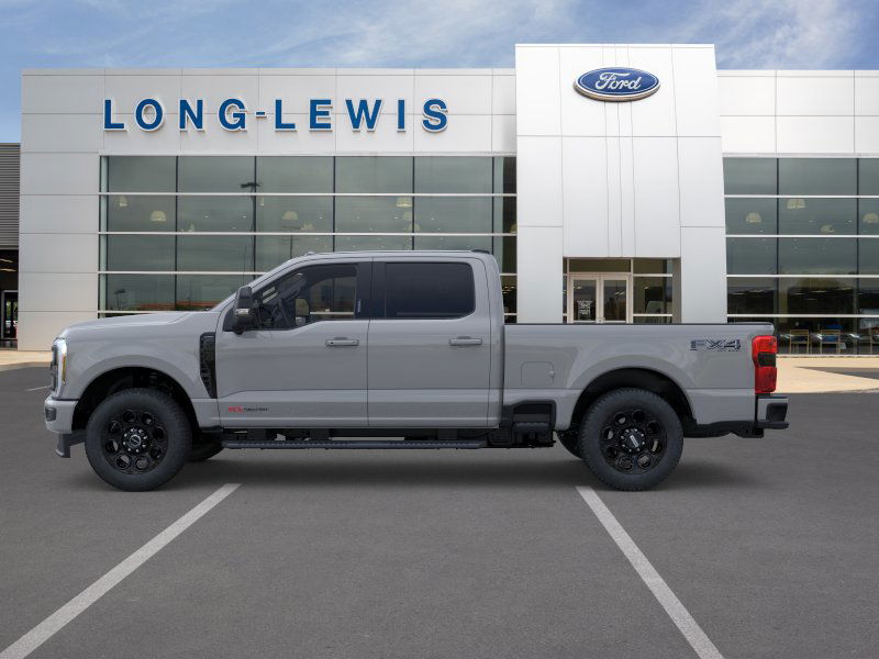 2025 Ford F-250 photo 3