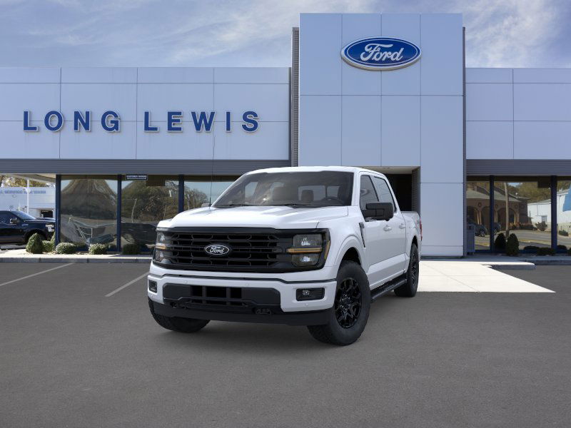 2025 Ford F-150 XLT photo 2