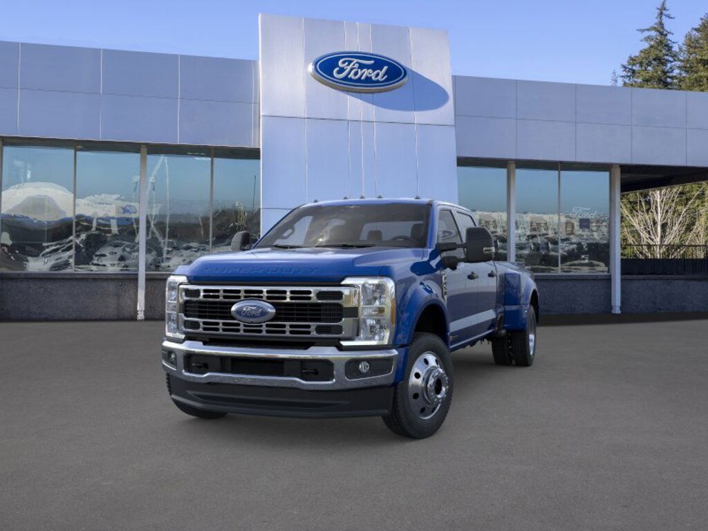 New 2026 Ford F-450 XLT DRW Truck Crew Cab