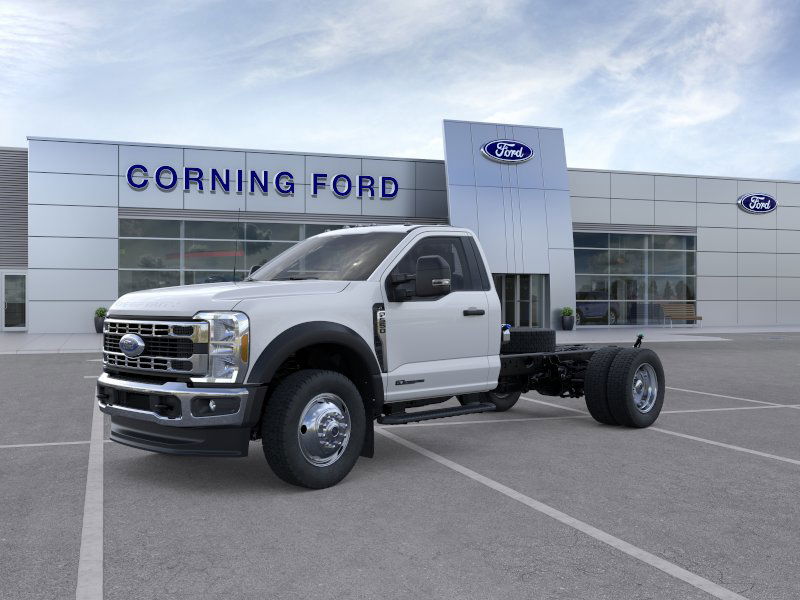 2026 Ford F-550 Super Duty Chassis Cab XL's photo