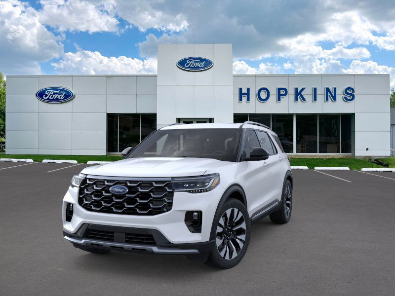 2025 Ford Explorer Platinum photo 2