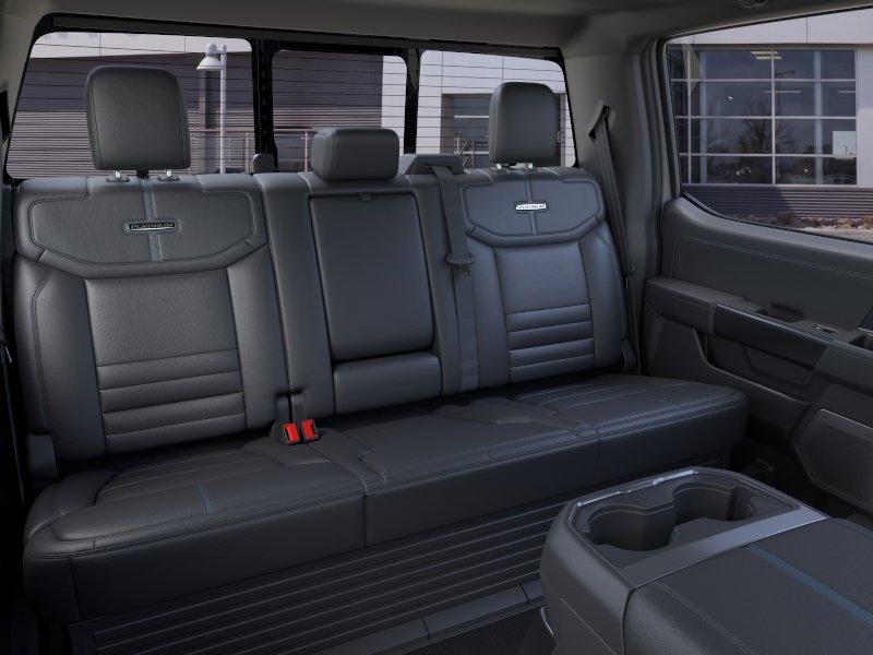 2026 Ford F-350 Super Duty Platinum - Photo 11