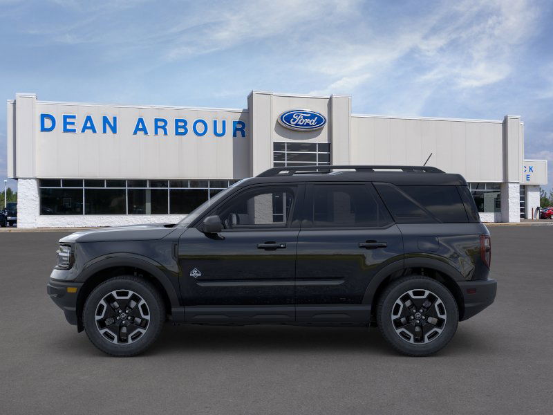 2023 Ford Bronco Sport Outer Banks photo 3