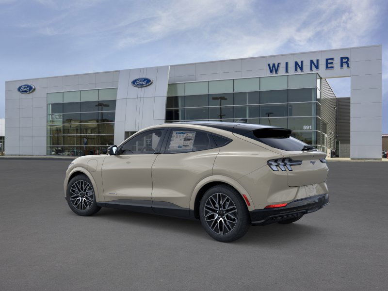 2025 Ford Mustang Mach-E Premium photo 4