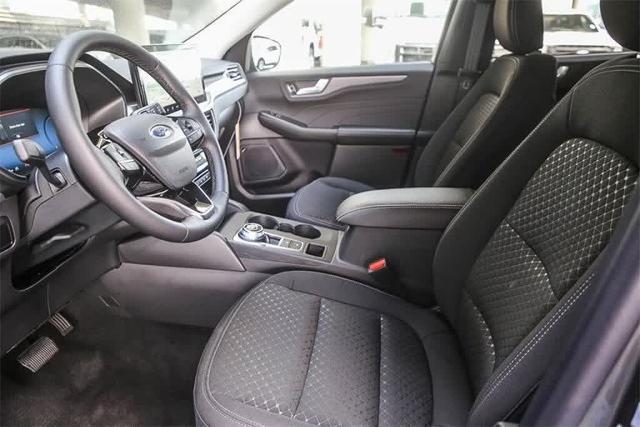 Thumbnail: 2024 Ford Escape - 41