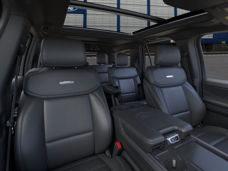 2025 Ford Expedition Platinum photo 9