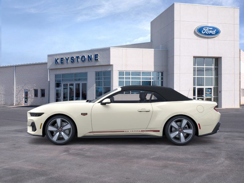 2025 Ford Mustang GT Premium Convertible photo 3
