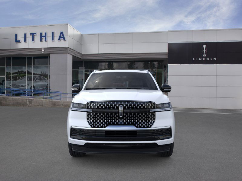 Thumbnail: 2026 Lincoln Navigator L - 37