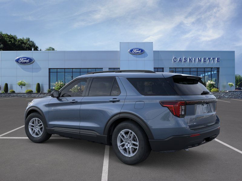 2026 Ford Explorer photo 4