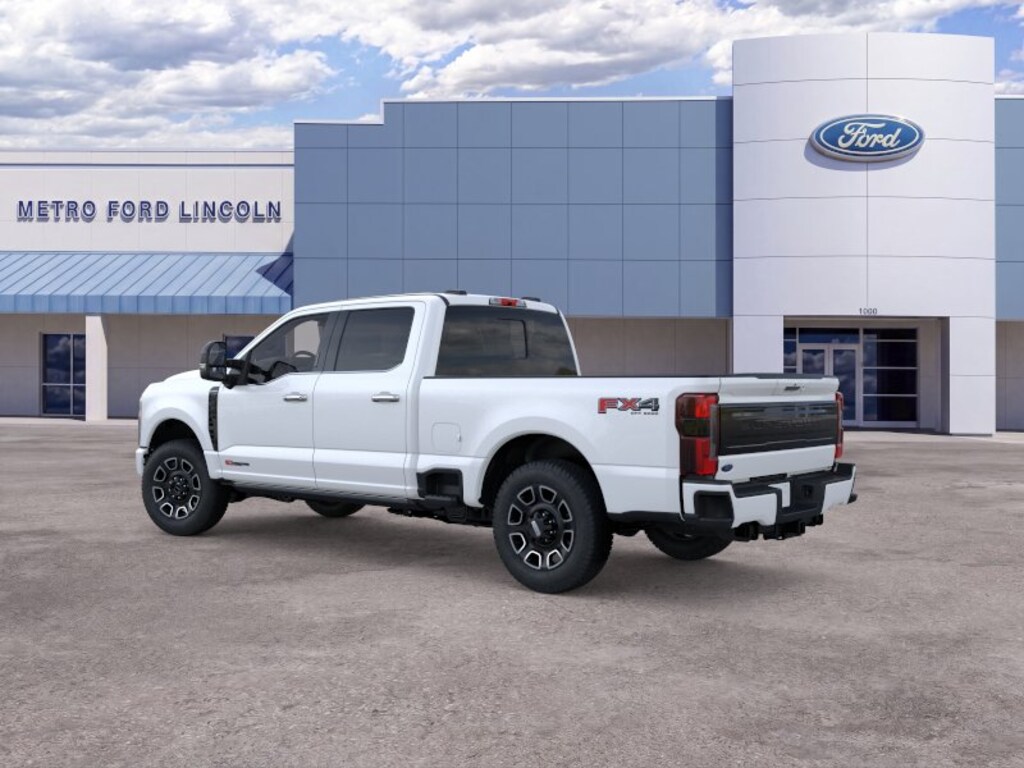 New 2026 Ford F-250 Platinum Crew Cab