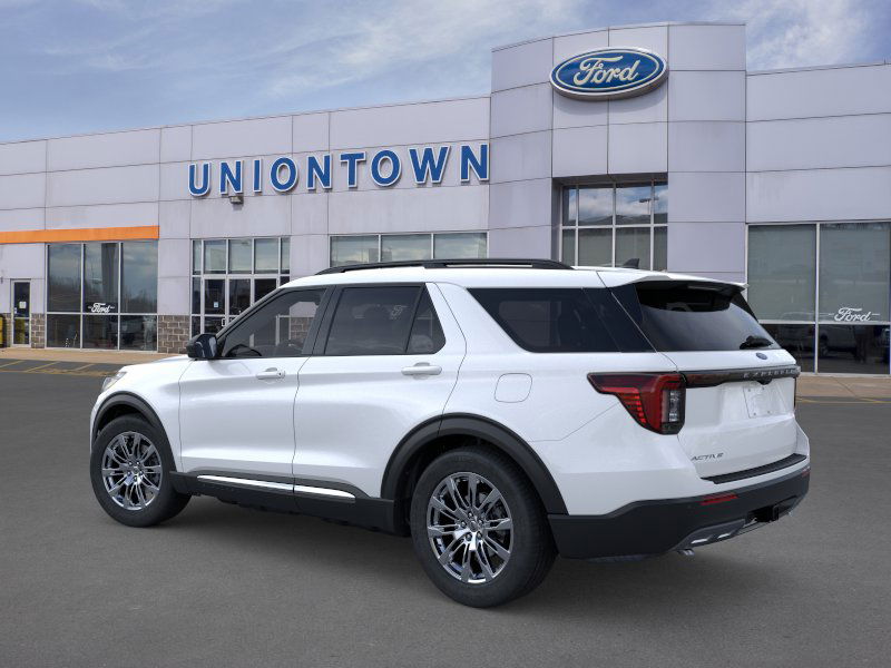 2025 Ford Explorer photo 4