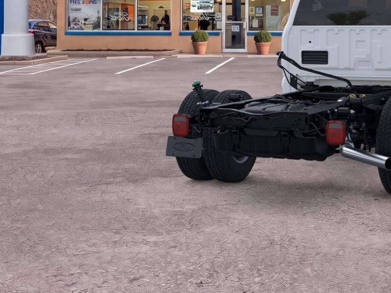 2025 Ford F-350SD XL Chassis