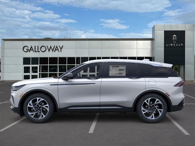 2025 Lincoln Nautilus Premiere photo 3