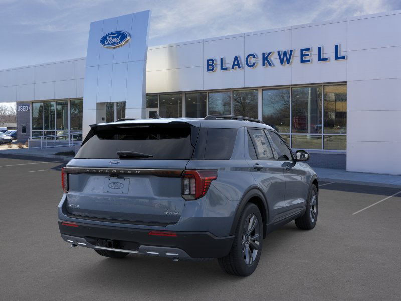 2026 Ford Explorer Active - Photo 8
