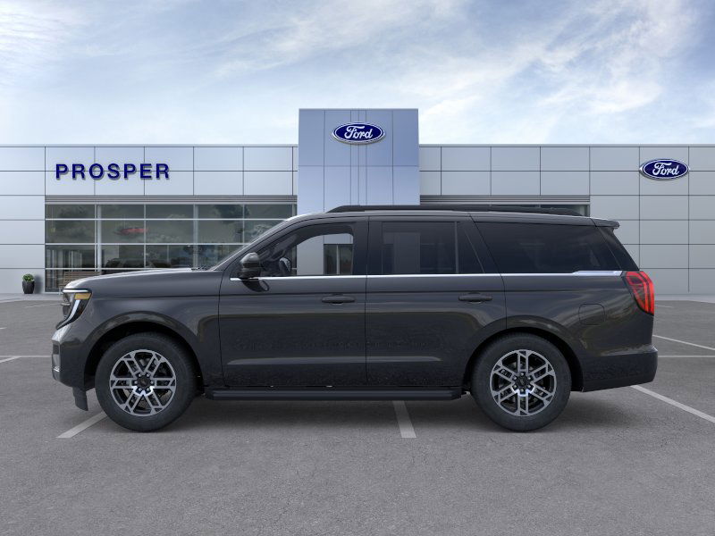 2025 Ford Expedition photo 3