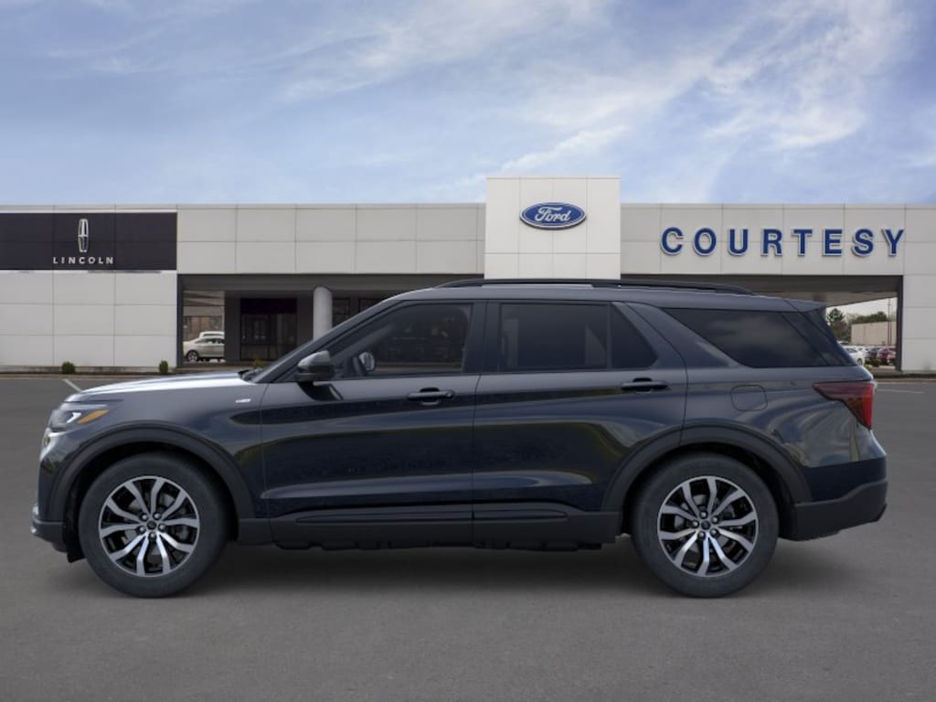 New 2026 Ford Explorer ST-Line SUV