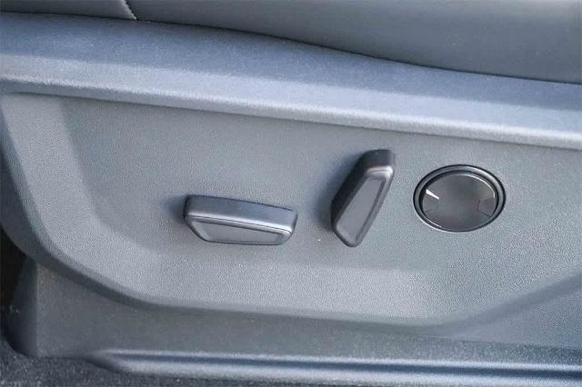 Thumbnail: 2025 Ford Expedition - 49