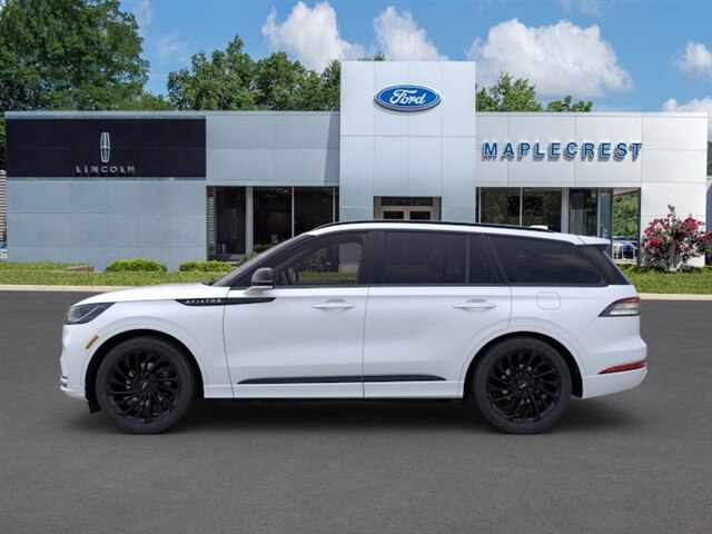 2025 Lincoln Aviator Reserve photo 3