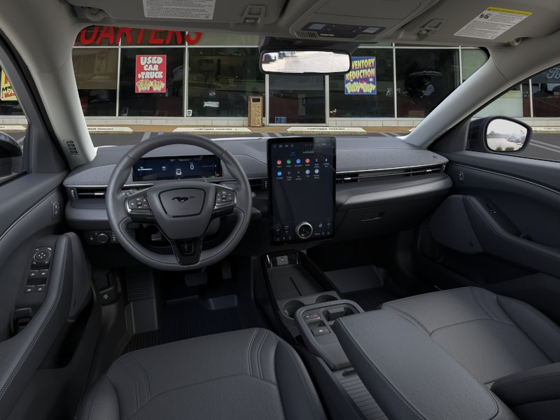 2025 Ford Mustang Mach-E Premium - Photo 31