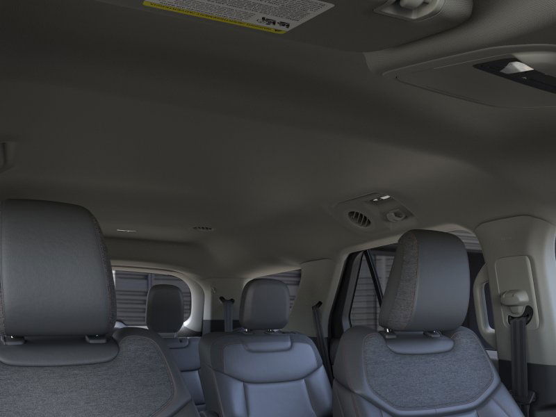 2025 Ford Explorer Active 45
