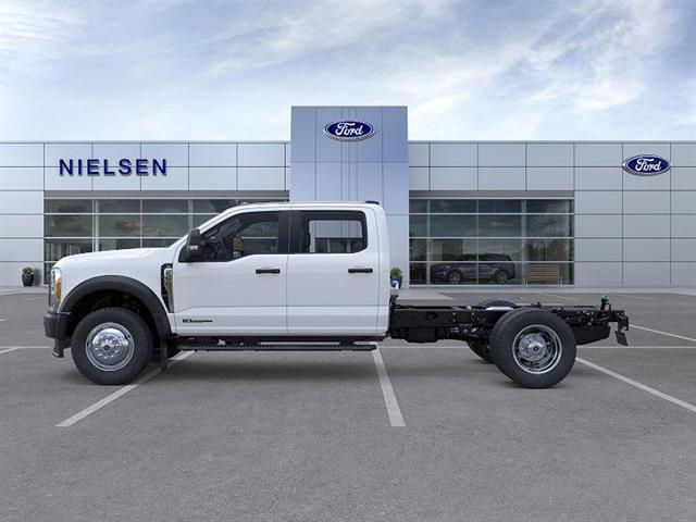 2025 Ford F-550 Super Duty Chassis Cab XL - Photo 25