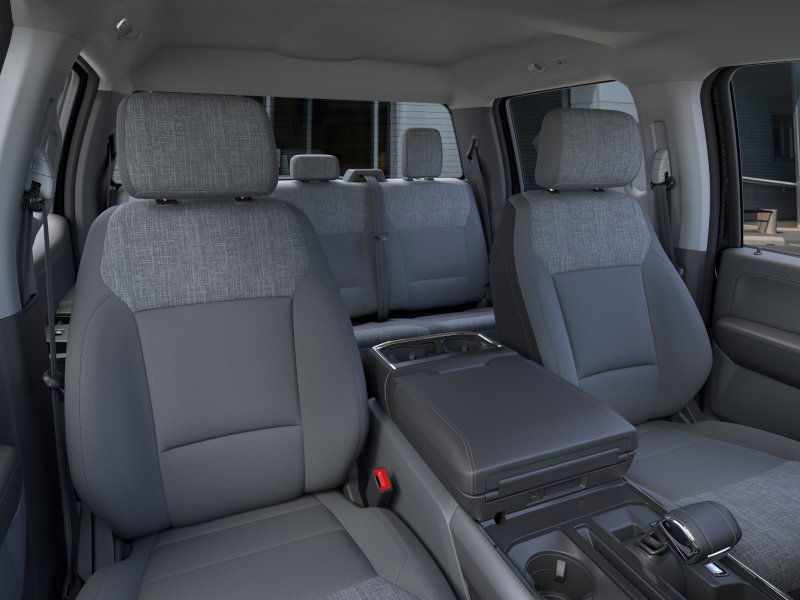 2025 Ford F-150 Lightning XLT 4WD Supercrew 5.5 Box Truck SuperCrew Cab