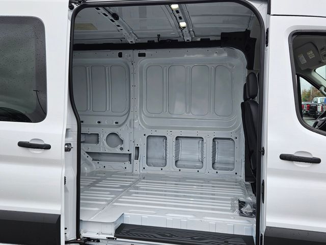 2026 Ford Transit Van Base - Photo 40
