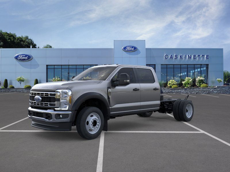 2026 Ford F-550 Super Duty Chassis Cab XLT's photo