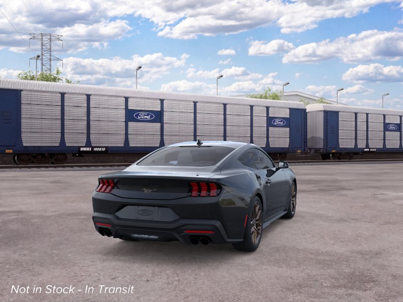 2026 Ford Mustang EcoBoost - Photo 8